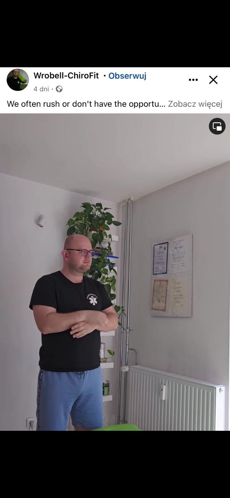 Jak owinąć nadgarstek taśmą?